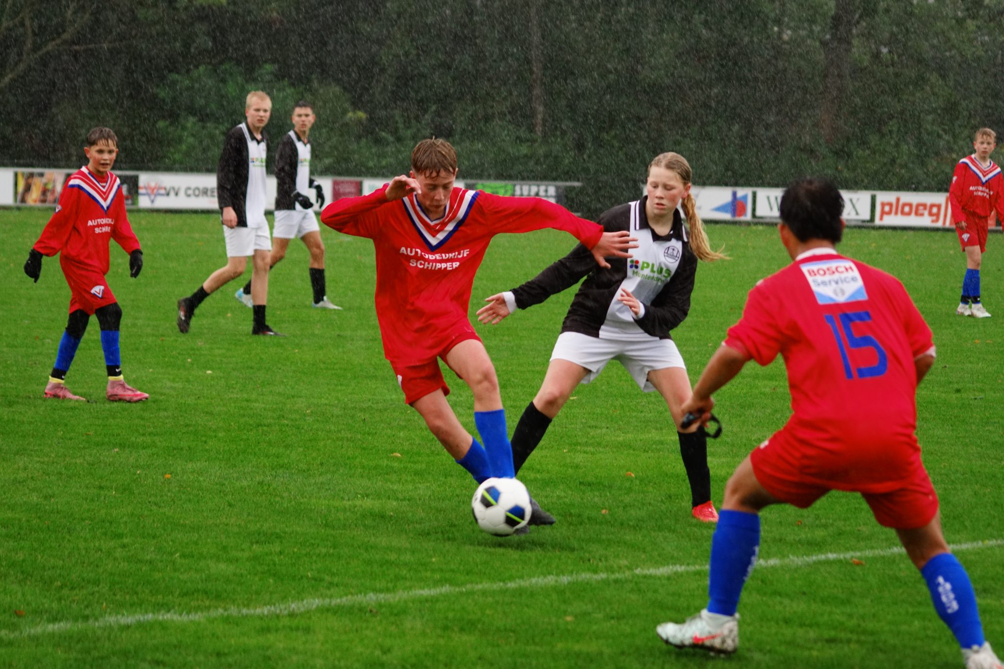 Corenos JO15-1 brengt spanning terug in titelstrijd met knappe zege op Muntendam